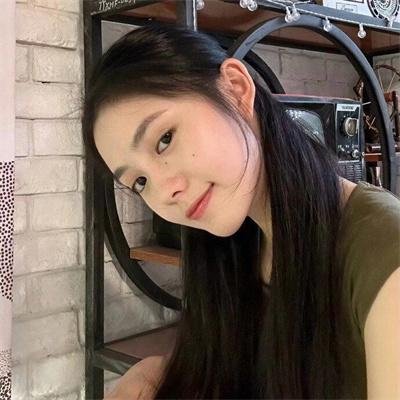 女子高中生
